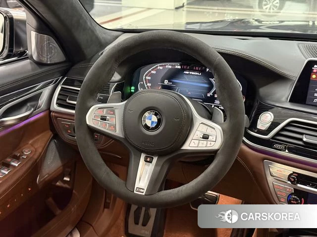 BMW 7 series 2020 Темно-серый из Китая