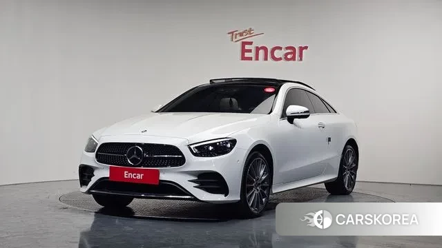 Mercedes-Benz E-Class W213 2021 Белый из Кореи