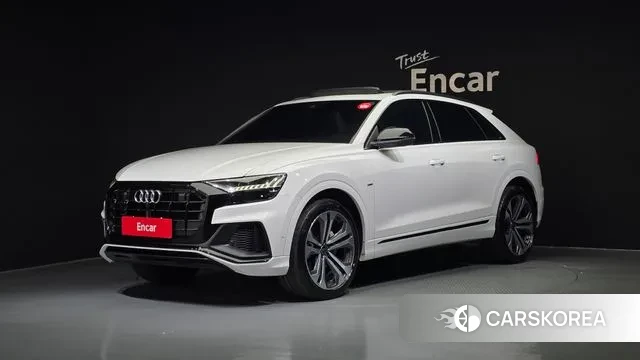 Audi Q8 (4M) 2023 Белый из Кореи