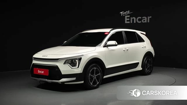 Kia Di Ol Nu Niro 2022 Белый из Кореи