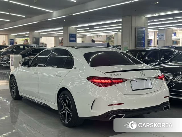 Mercedes-Benz Class C 2024 Белый из Китая
