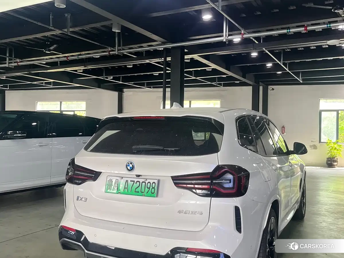 BMW iX3 2025 Белый из Китая, фото 2