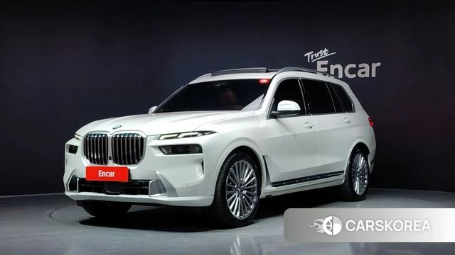BMW X7 (G07) 2024 Белый из Кореи