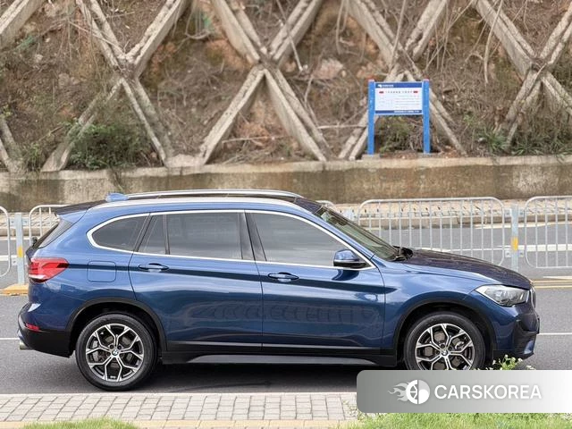 BMW X1 2021 Синий из Китая
