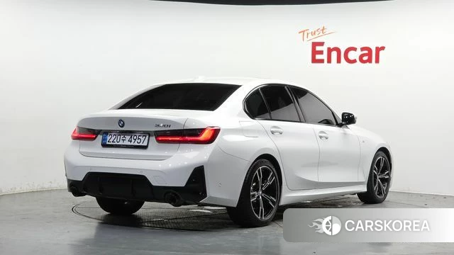 BMW 3 Series (G20) 2023 Белый из Кореи