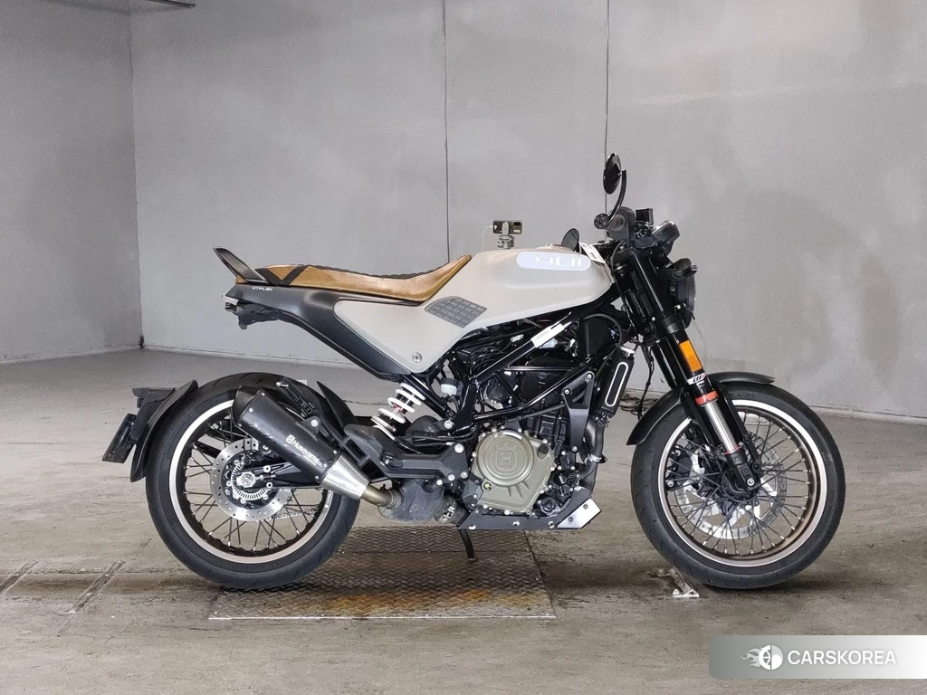 Проданный Husqvarna VITPILEN 401 2021 из Японии