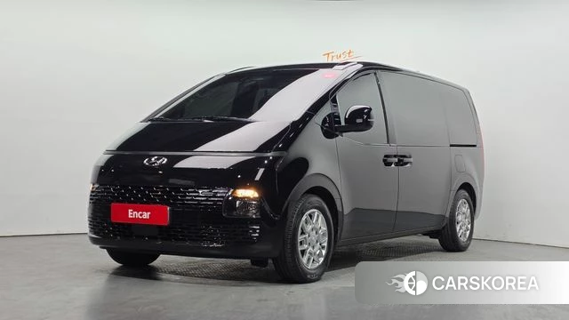 Hyundai Staria 2023 Черный из Кореи