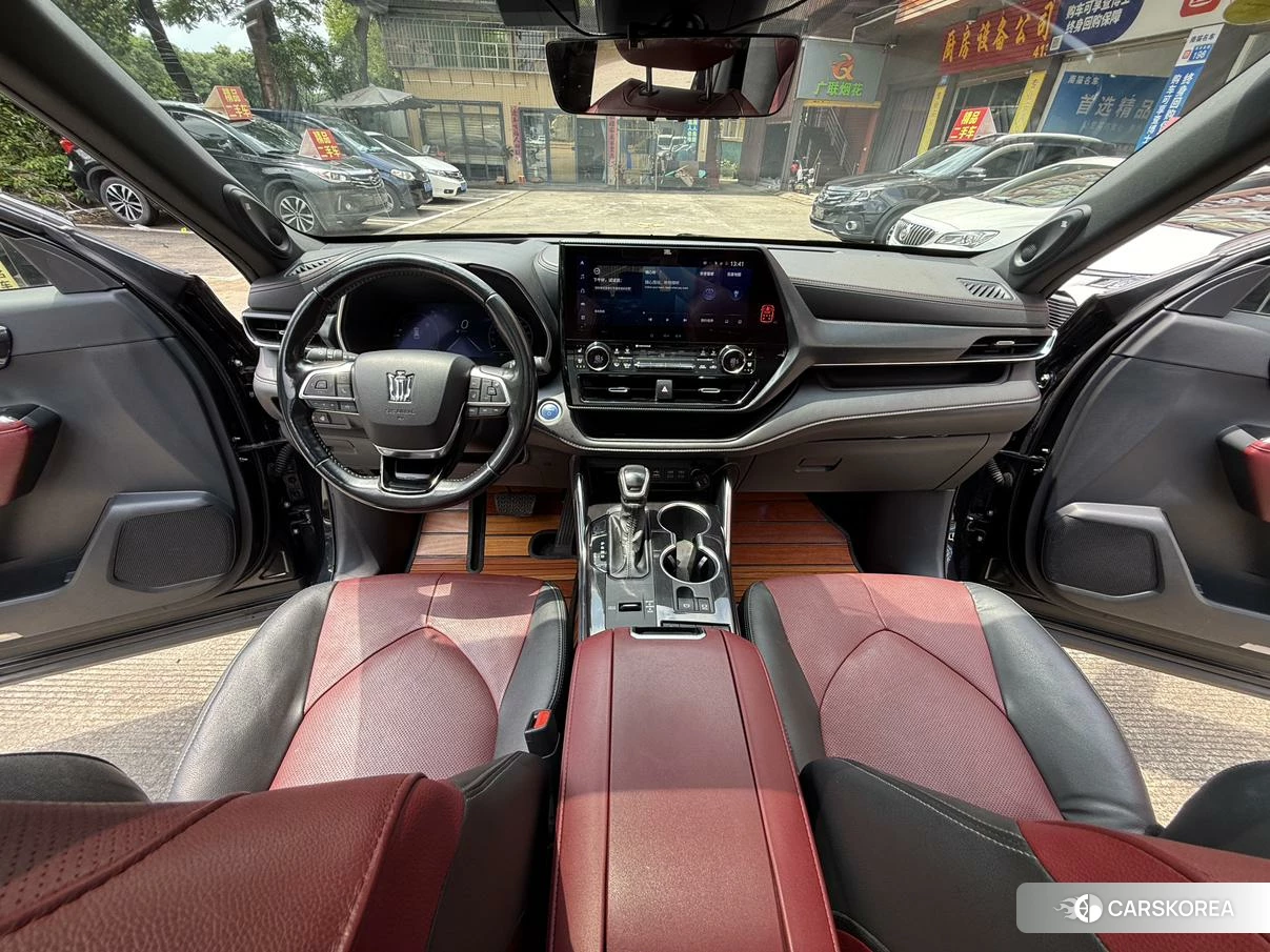 Toyota Crown Lufang 2021 Черный из Китая