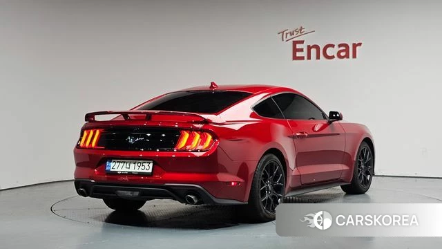 Ford Mustang 2022 Красный из Кореи