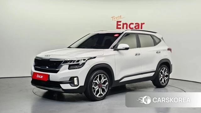 Kia Seltos 2022 Белый из Кореи