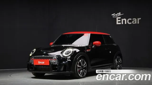 Mini Cooper S 2022 Черный из Кореи