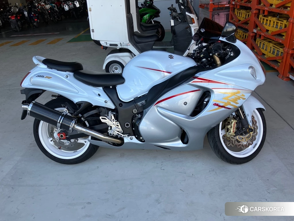 Проданный Suzuki GSX1300R HAYABUSA 2015 из Японии, фото 2