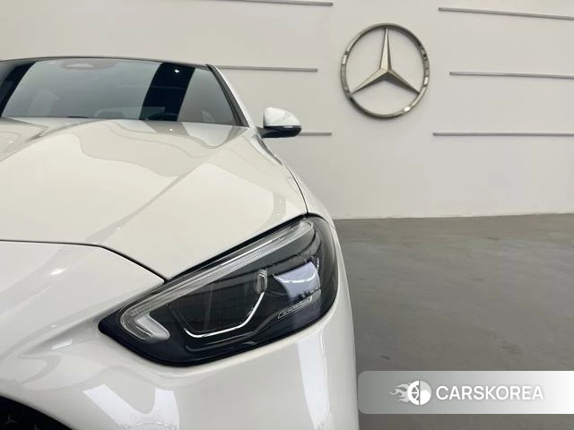Mercedes-Benz Class C 2023 Белый из Китая