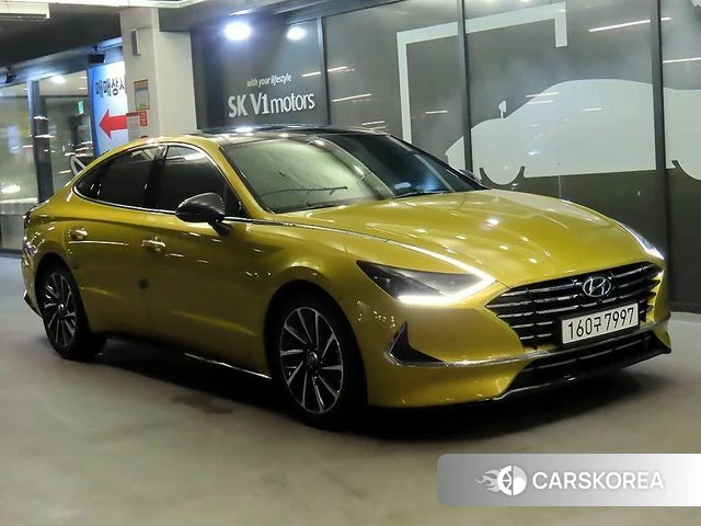 Hyundai Sonata (DN8) 2019 Золотой из Кореи