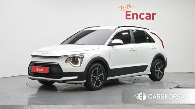 Kia Di Ol Nu Niro 2022 Белый из Кореи