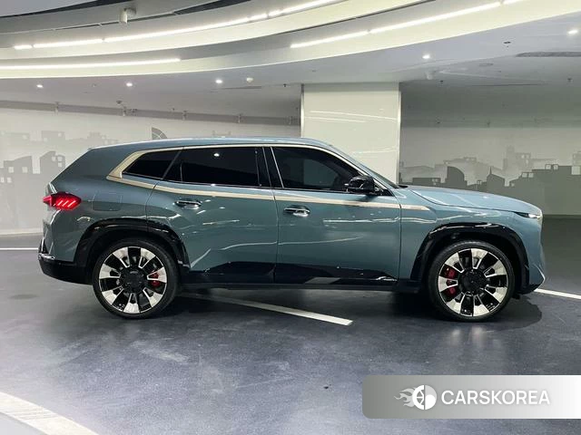 BMW XM 2024 Зеленый из Китая