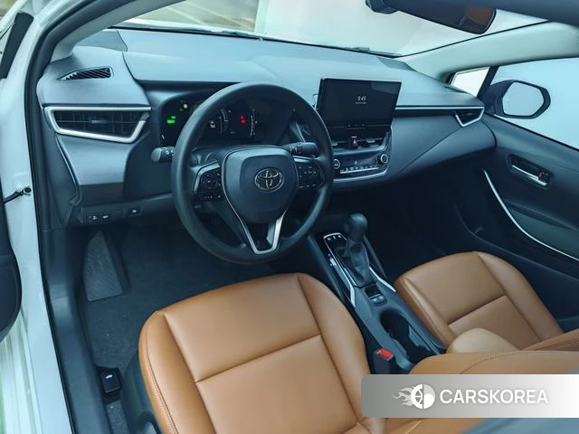 Toyota Corolla 2024 Белый из Китая