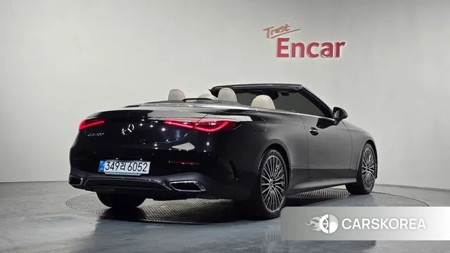 Mercedes-Benz CLE-Class C236 2025 Черный из Кореи