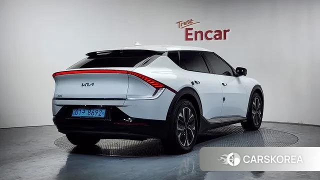 Kia EV6 2021 Белый из Кореи