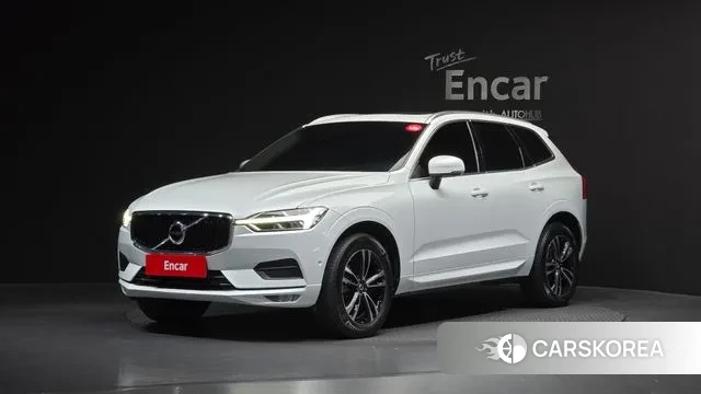 Volvo XC60 second Generation 2018 Белый из Кореи