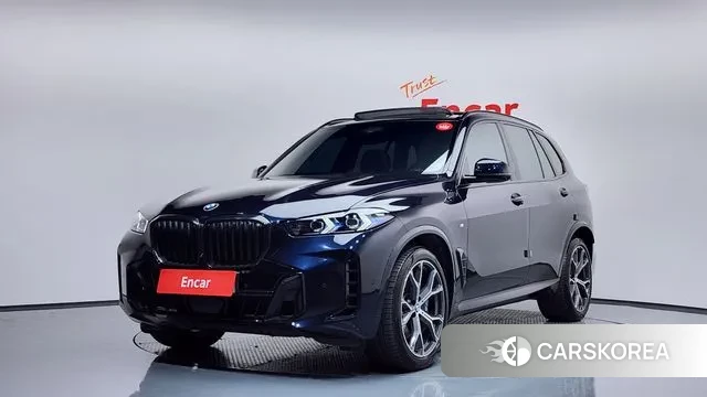 BMW X5 (G05) 2023 Черный из Кореи