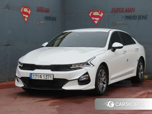 Kia K5 3rd generation 2022 Белый из Кореи