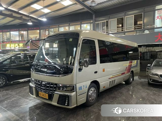 Toyota Costa 2022 Шампань из Китая