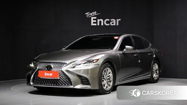 Lexus LS500 5th generation 2018 Песочный из Кореи