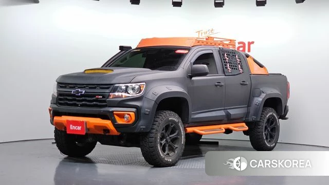 Chevrolet (GM Daewoo) Real New Colorado 2021 Черный из Кореи
