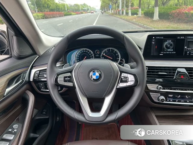 BMW 5 series 2019 Черный из Китая