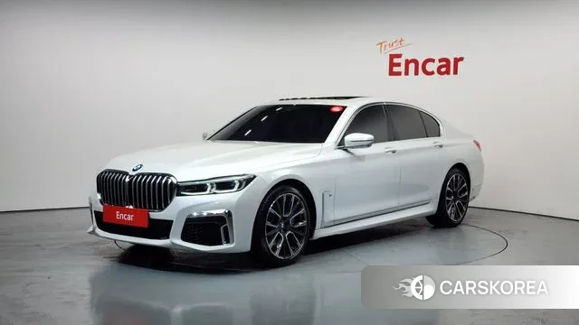 BMW 7 Series (G11) 2022 Белый из Кореи