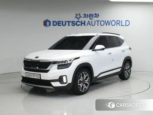 Kia Seltos 2020 Белый из Кореи