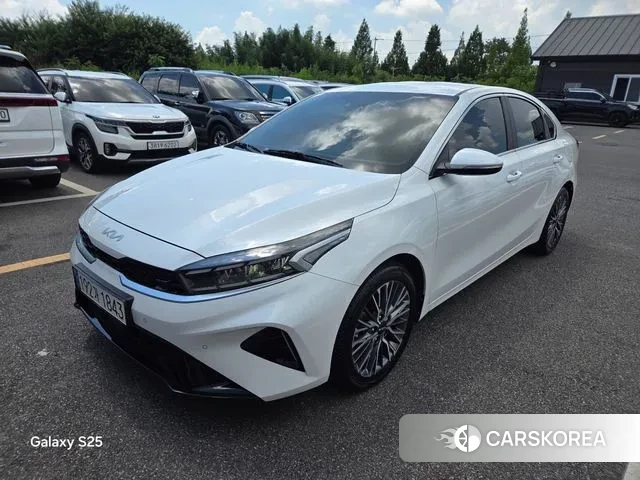 Kia The New K3 2nd generation 2021 Белый из Кореи