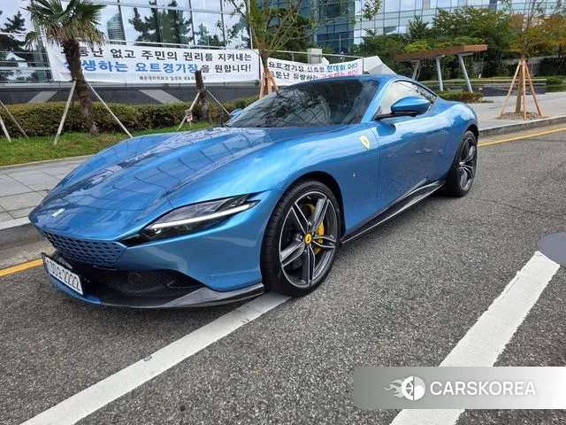 Ferrari Rome 2024 Небесно-голубой из Кореи