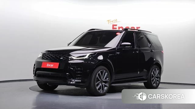Land Rover Discovery 5 2022 Черный из Кореи
