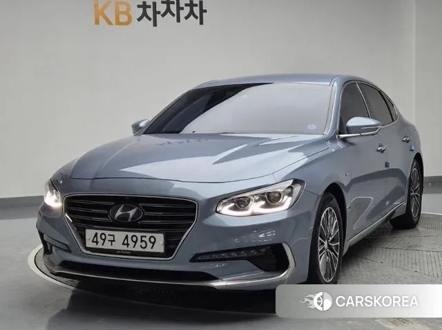 Hyundai Grandeur IG Hybrid 2018 Серебристо-серый из Кореи