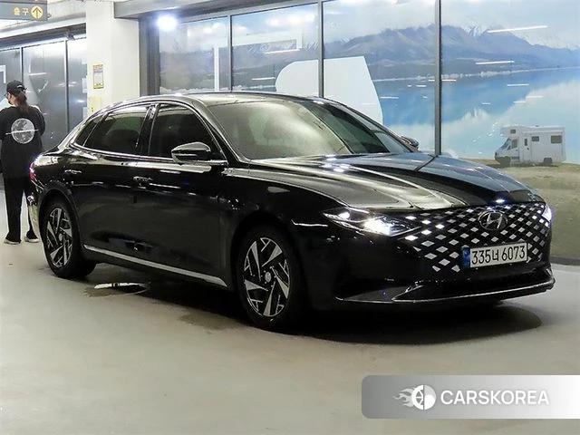 Hyundai The New Grandeur IG Hybrid 2021 Черный из Кореи