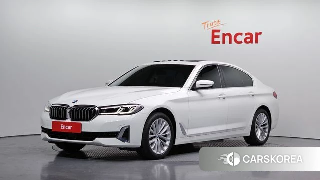 BMW 5 Series (G30) 2021 Белый из Кореи