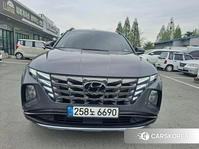 Hyundai Tucson (NX4) 2022 Серый из Кореи