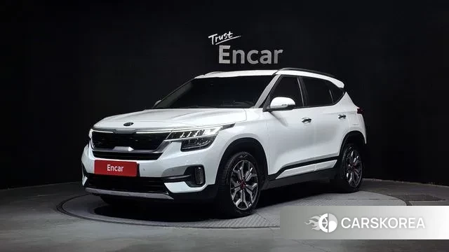 Kia Seltos 2021 Белый из Кореи