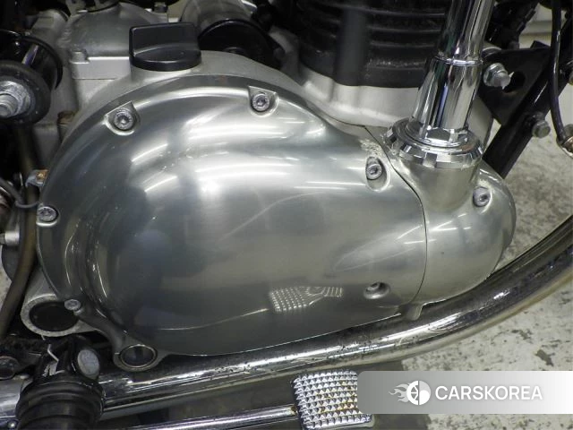 Engine photo