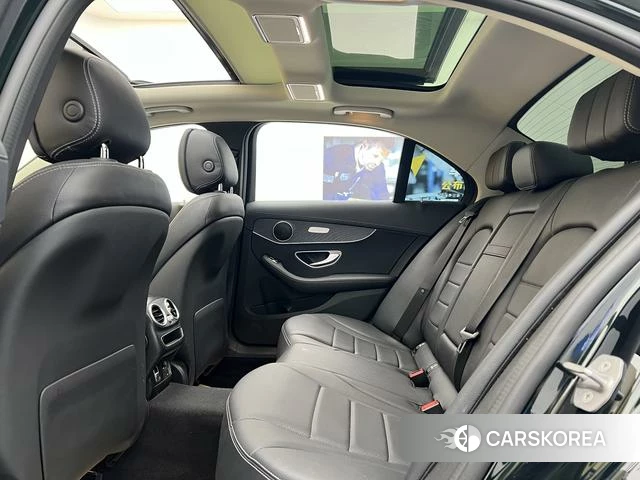 Mercedes-Benz Class C 2021 Черный из Китая