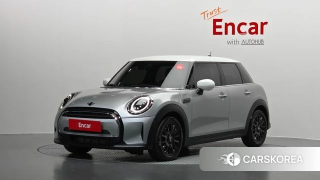 Mini Cooper 2024 Серебряный из Кореи
