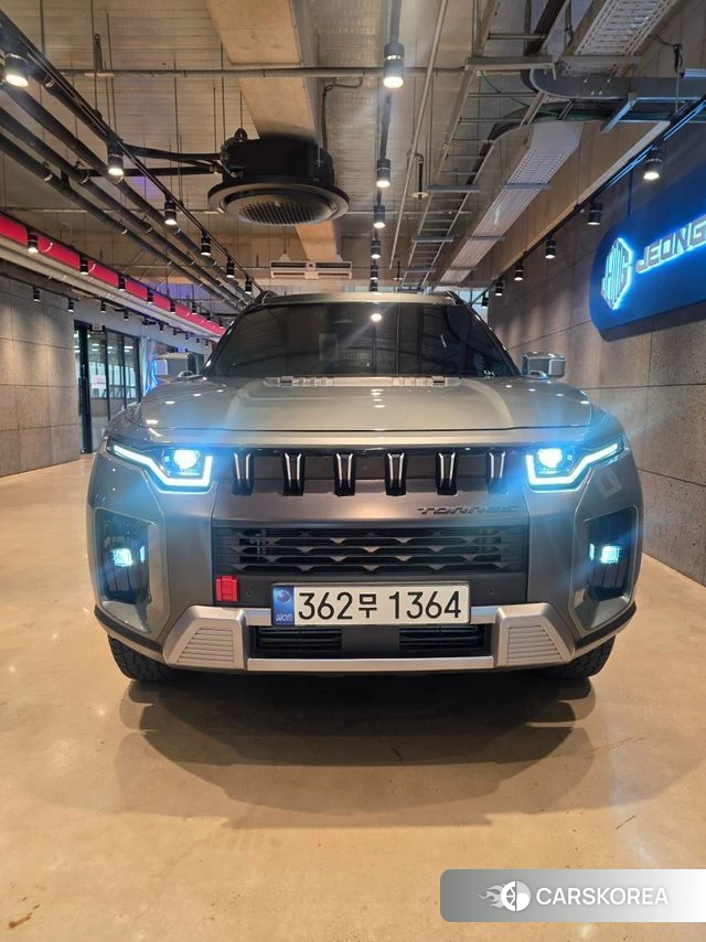 Ssangyong Torres 2022 Синий нефрит из Кореи