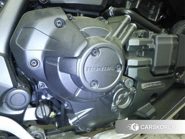 Engine photo