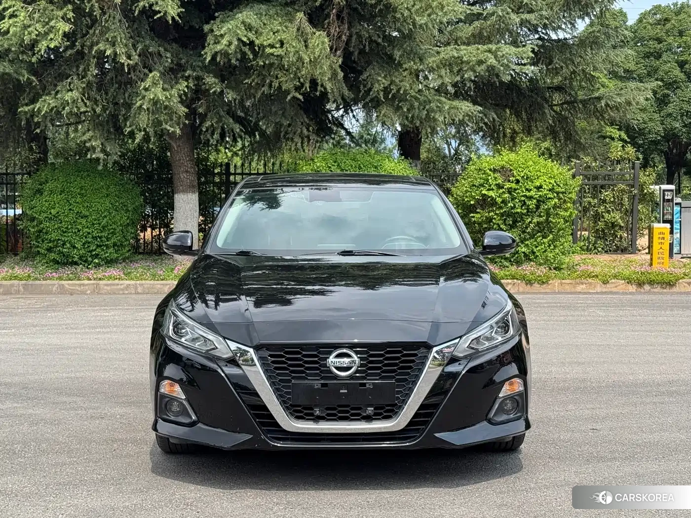 Nissan Altima 2022 Черный из Китая