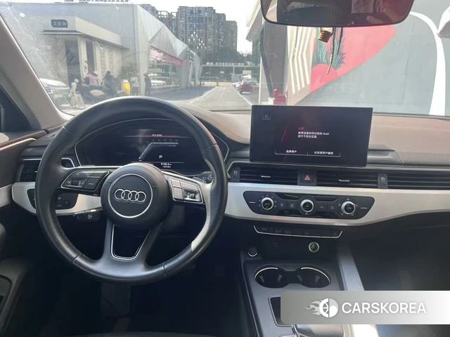 Audi A4L 2023 Белый из Китая