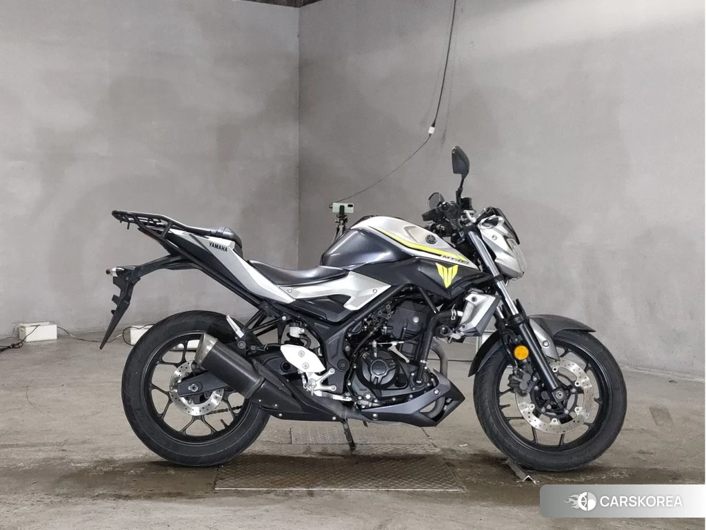 Проданный Yamaha MT-03 2017 из Японии, фото 2