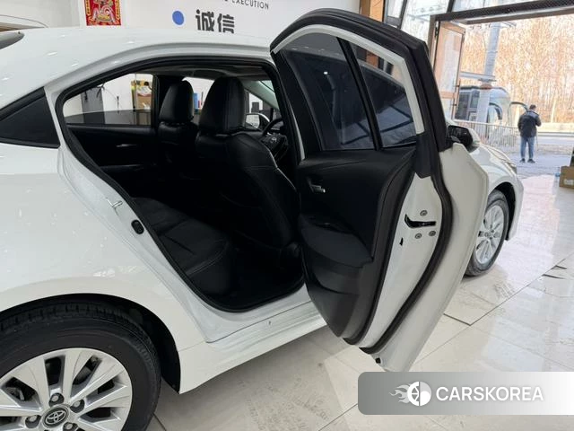 Toyota Corolla 2022 Белый из Китая