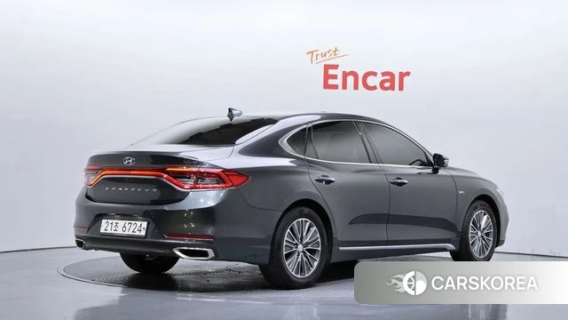 Hyundai Grandeur IG Hybrid 2019 Серый из Кореи